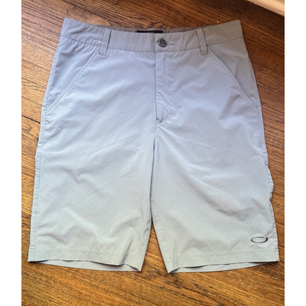 Oakley Men's Gray Chino Shorts Cotton Blend Button Pockets RN96548